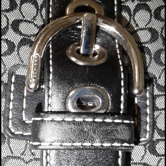 COACH SOHO MINI PRINT BLACK AND WHITE SHOULDER BAG HANDBAG - Picture 7 of 8